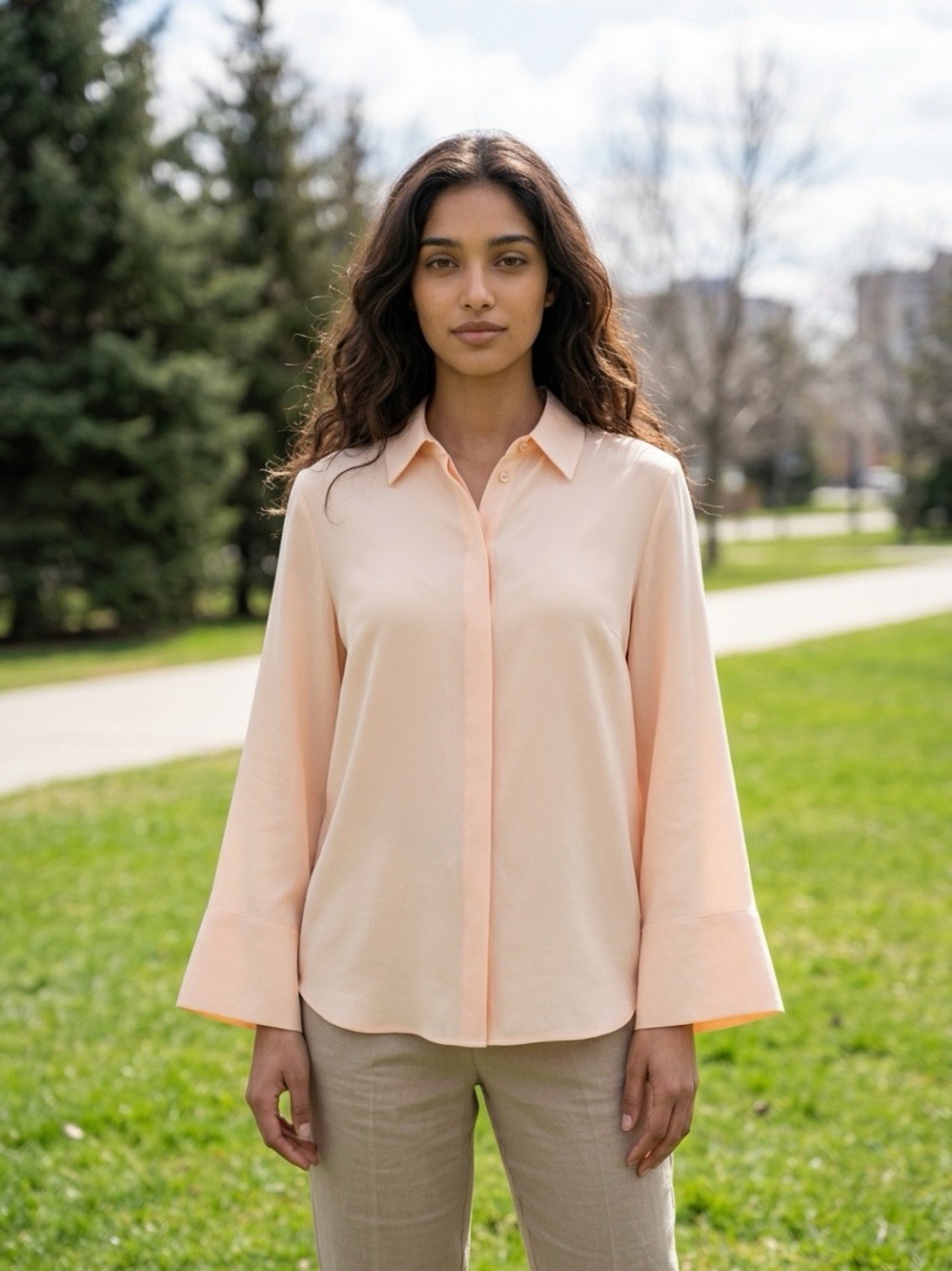 Equipment Femme Silk Shirt, Size M